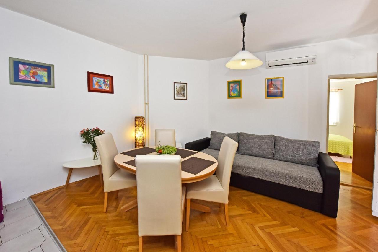 Apartment Nikola Пореч Экстерьер фото